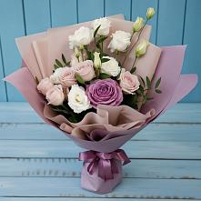 Букет цветов из:  Розы и Лизиантусы в Губкинском