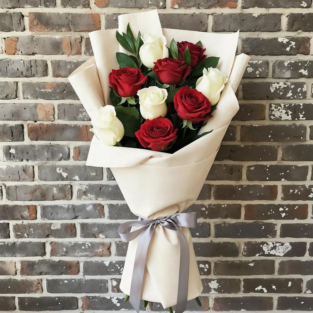 Букет цветов из: Розы в Губкинском