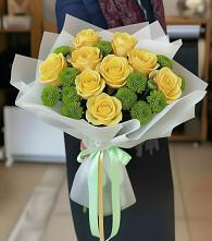 Букет цветов из:  Хризантемы и Розы #REPLACE_PRED# Губкинском