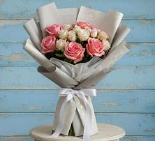 Букет цветов из:  Розы в Губкинском